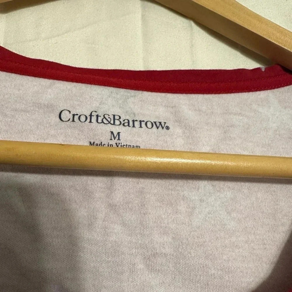 Croft Barrow Red Star Print T Shirt Size Medium - Picture 2 of 5